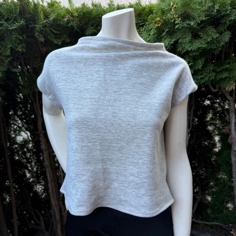 Simple Clothing Boatneck High Low Top Heather Gray Minimalist Boxy Tee Sz M/L